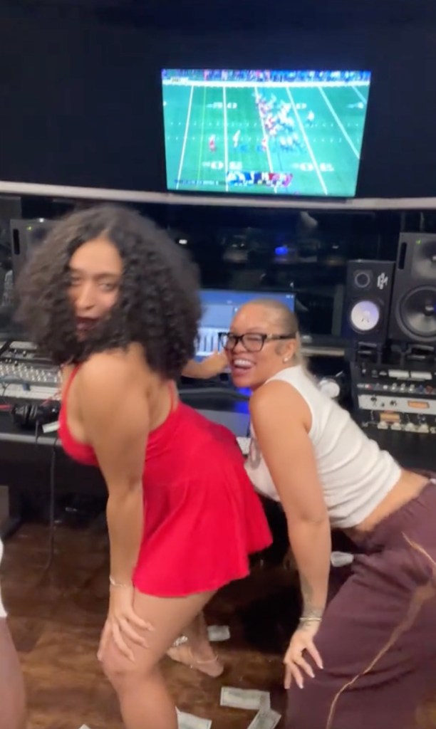 The next video Ramirez posted was a video of her dancing with Latto herself.